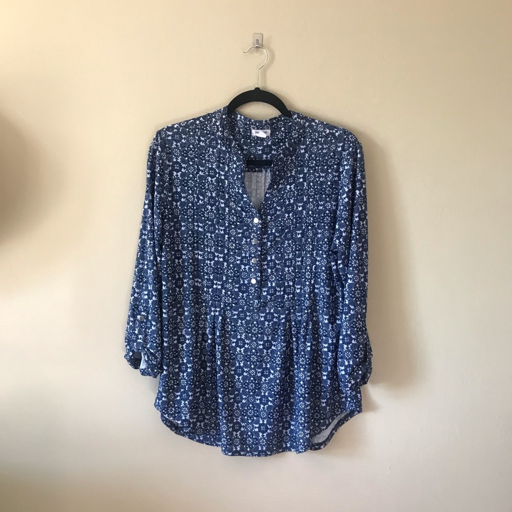 Westport blue and white top